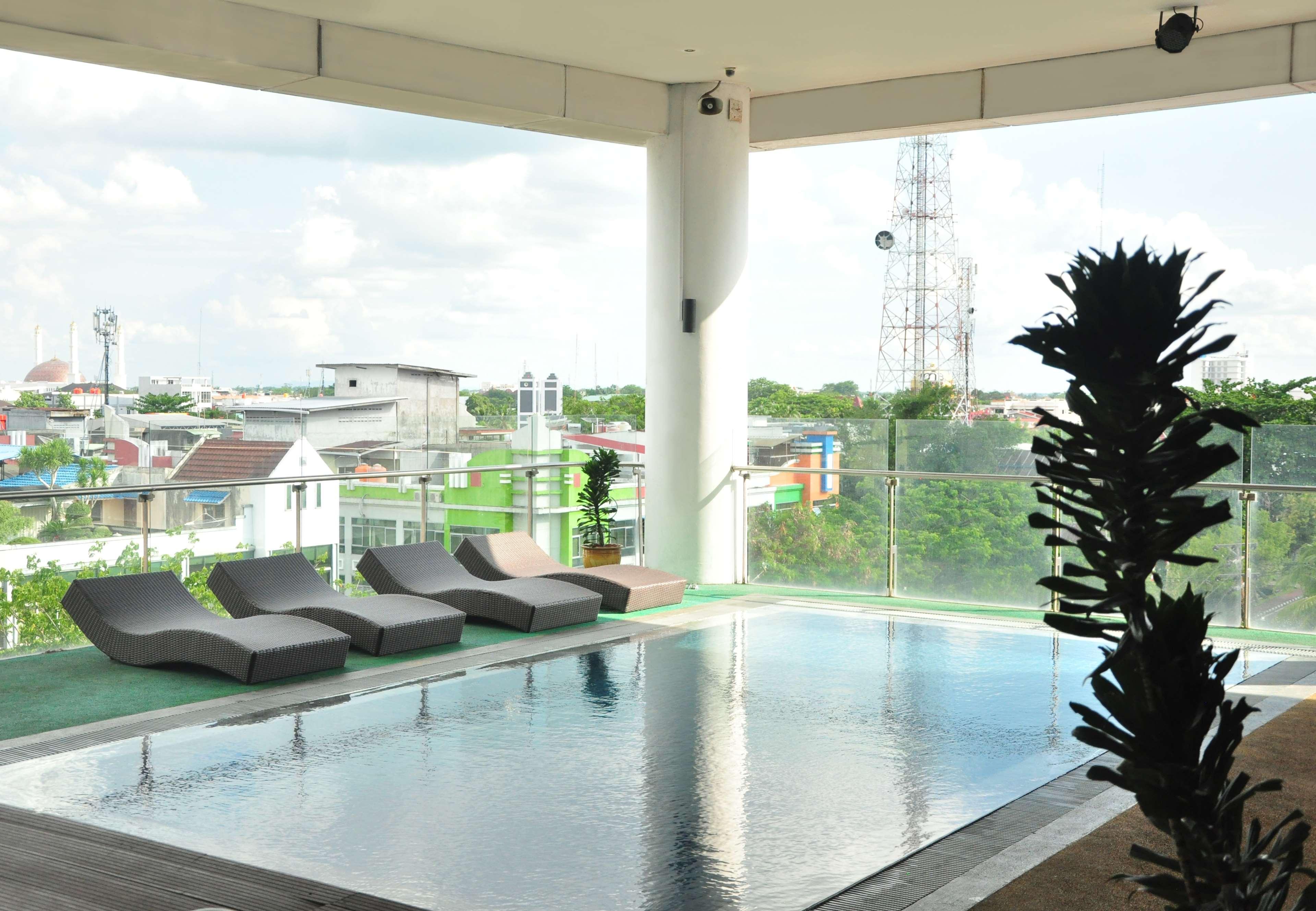 Hotel Golden Tulip 4*