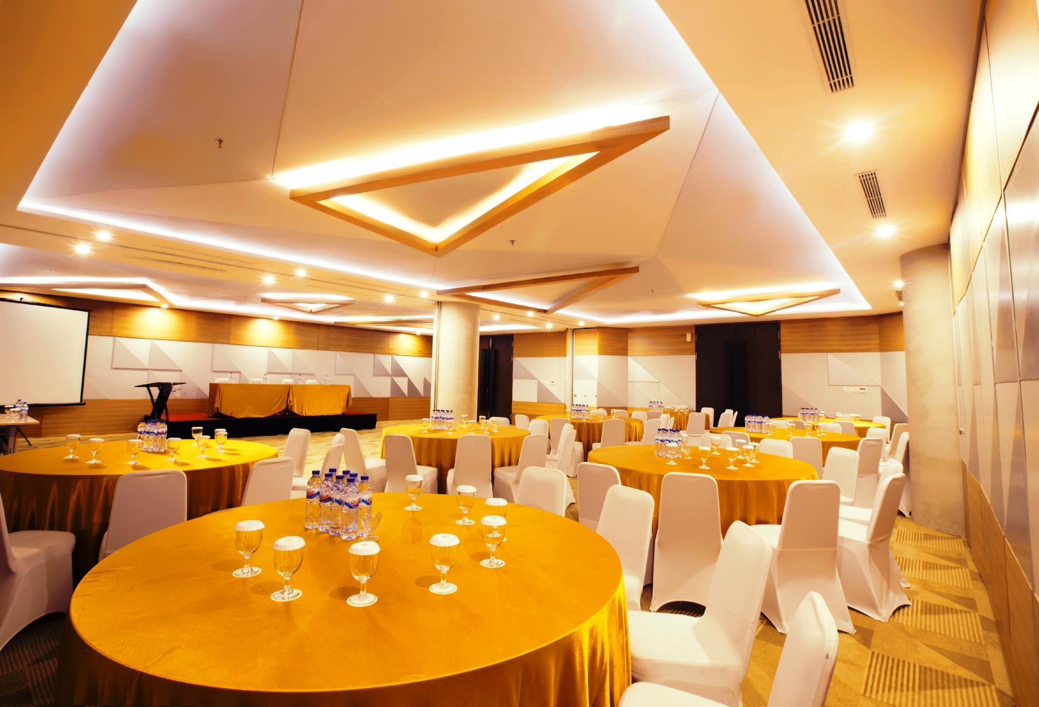 Golden Tulip Hotel Pontianak